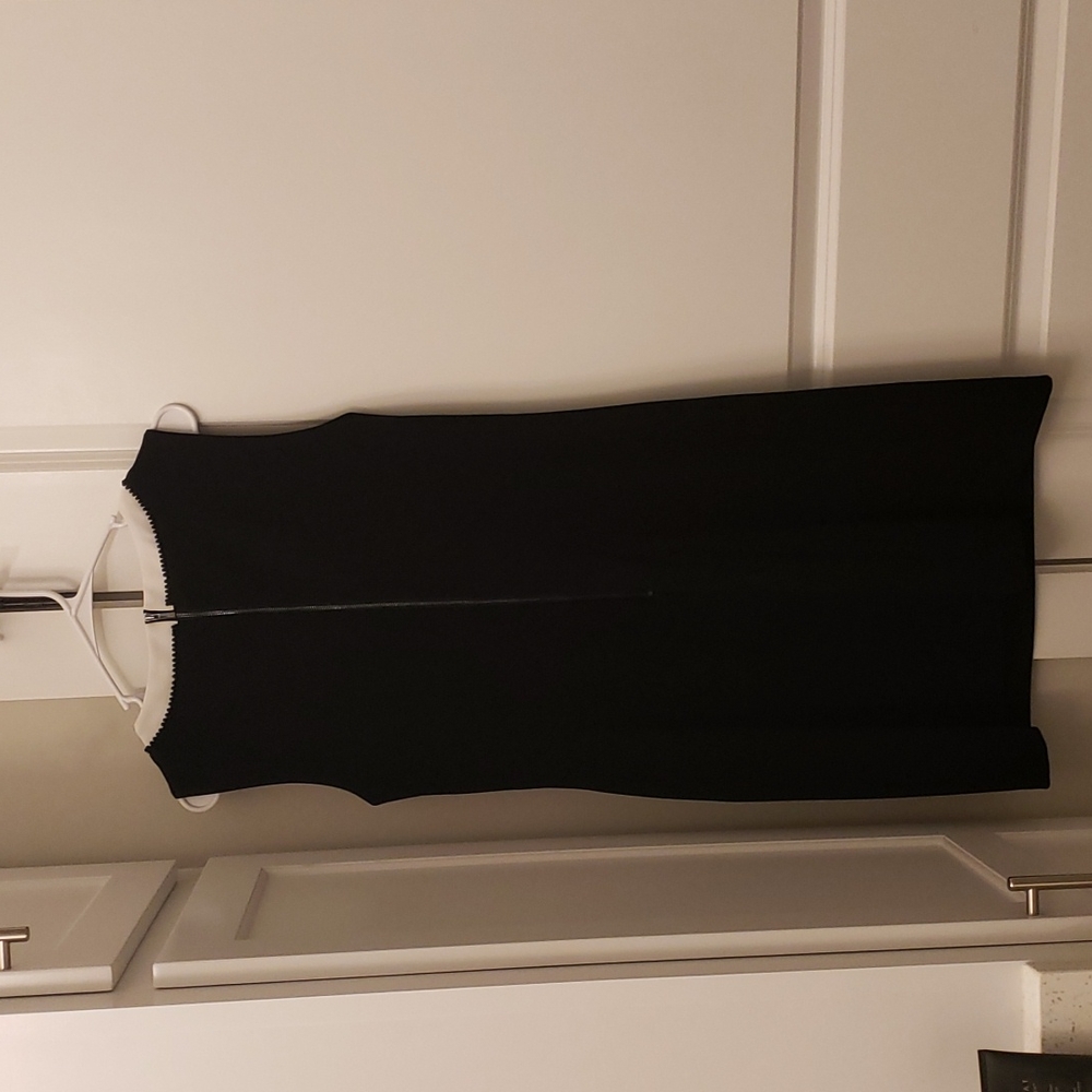 Black & white dress size 8 - Picture 4 of 4